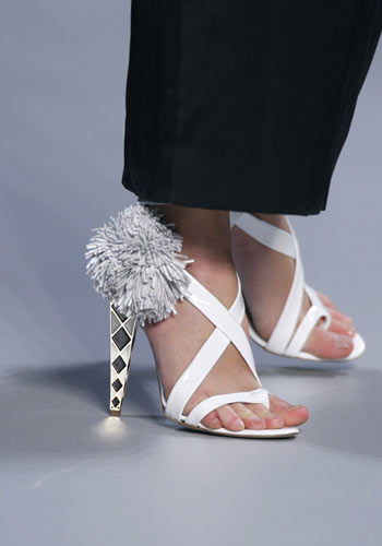 zapatos extravagantes