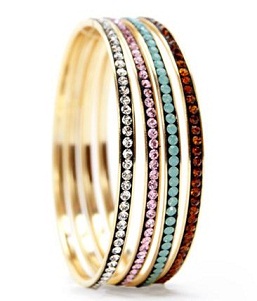 collares y brazaletes de moda