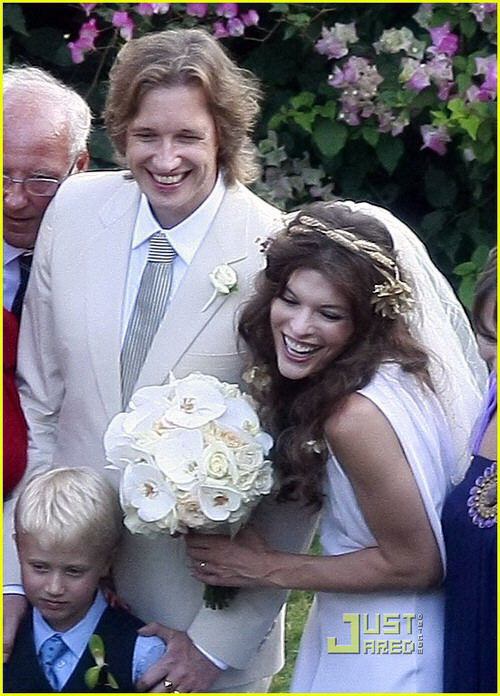 milla jovovich wedding picture milla jovovich wedding picture