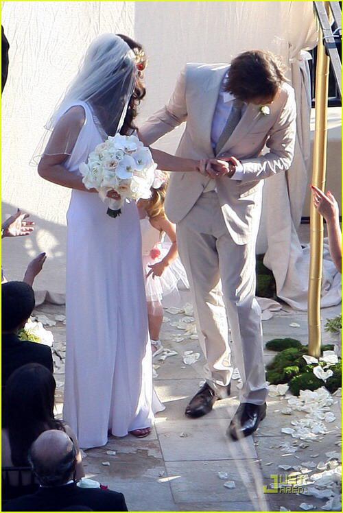 milla jovovich wedding picture milla jovovich wedding picture