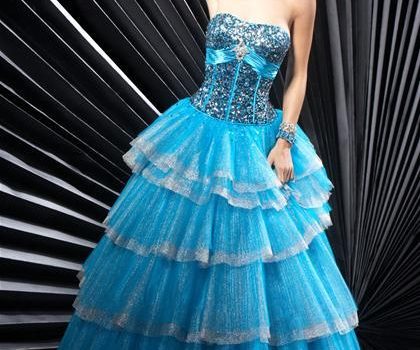 vestidos de quinceañeras con capas