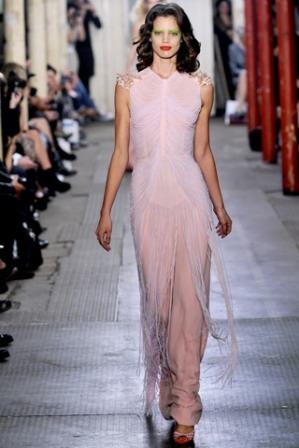 vestidos con flecos para fiestas