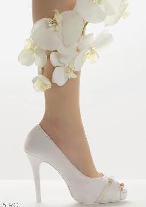 zapatos blancos de mujer