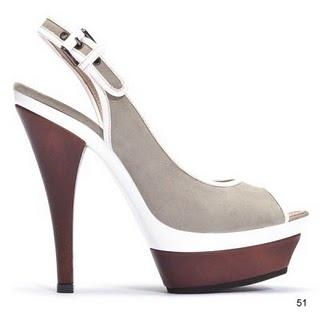 zapatos con piel de serpiente