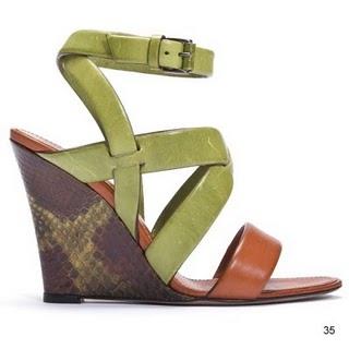 zapatos con piel de serpiente