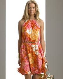 vestidos floreados modernos