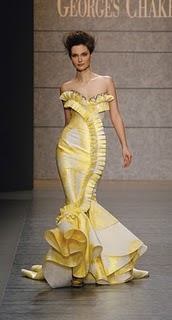 trajes extravagantes de noche