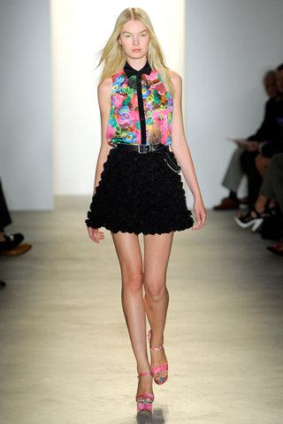 trajes de colores