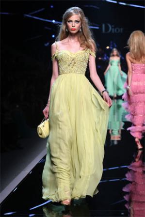 vestidos esponjosos de fiesta