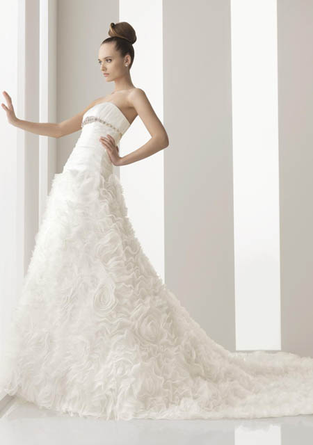 trajes pomposos para novias