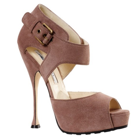 zapatos altos modernos