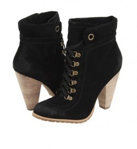 zapatos altos con cordones