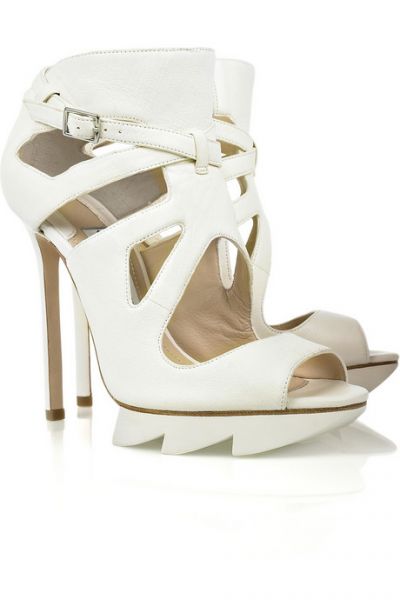 zapatos altos de novias
