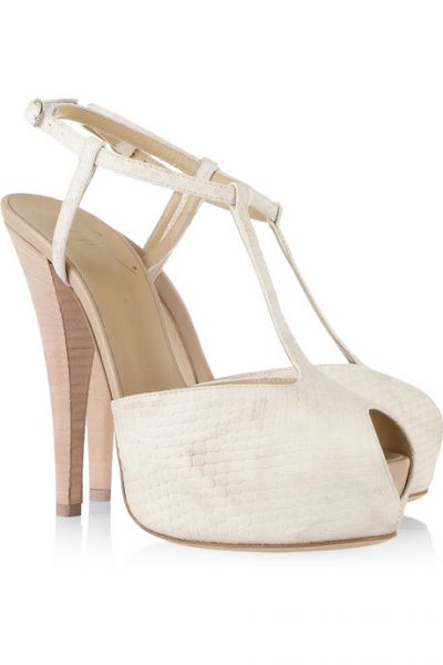 zapatos altos de novias