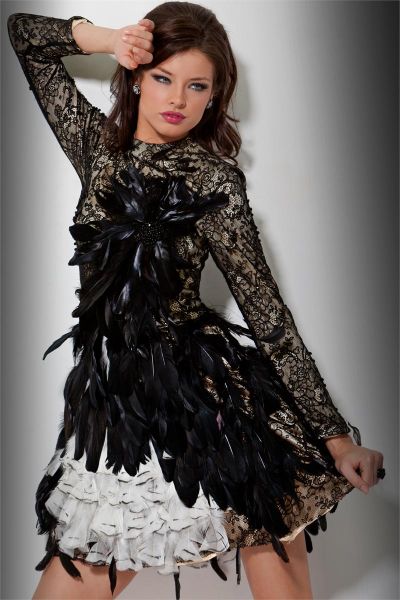 vestidos cortos extravagantes