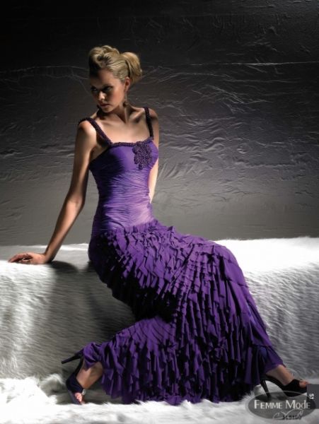 vestidos largos con capas