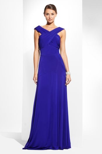 vestidos largos con capas