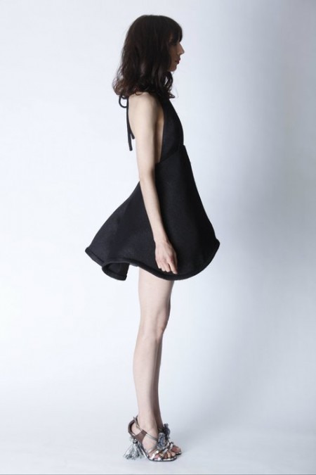 vestidos con capas