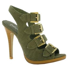 tacones altos de moda