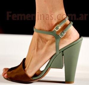 zapatos casuales de moda
