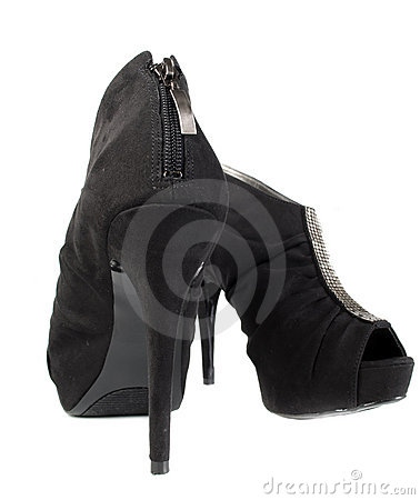 zapatos cerrados de mujer