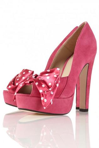 zapatos coloridos de moda