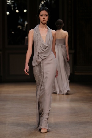 vestidos largos drapeados