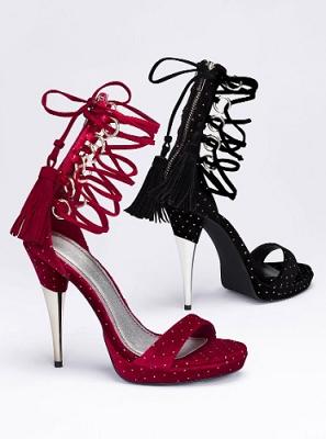 zapatos coloridos de moda