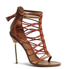 zapatos y botas de tacón alto