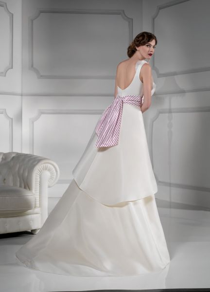 vestidos de colores para novias