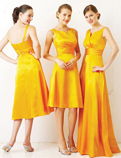 vestidos de colores fuertes