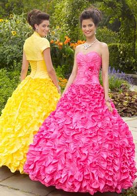 vestidos de faldas amplias para 15 años