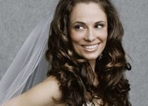 peinados sueltos para novias