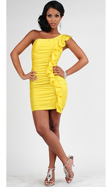 vestidos drapeados color amarillo