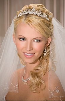 tiaras modernas para novias