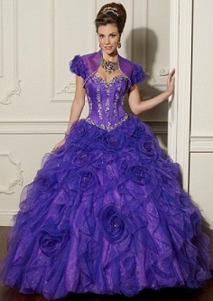 vestidos pomposos color morado