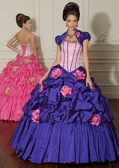 vestidos pomposos color morado