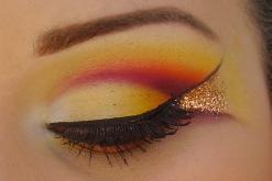 ojos pintados de moda