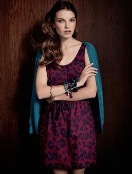 ropa colorida de moda