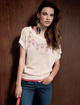 ropa colorida de moda