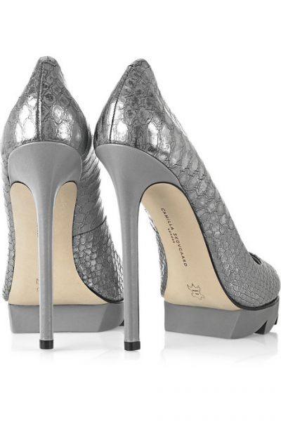 zapatos muy altos 