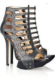 zapatos muy altos 