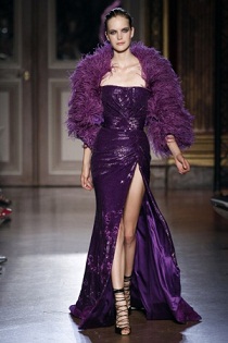 vestidos con aperturas laterales