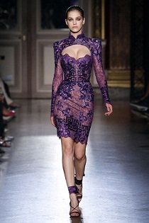 vestidos con aperturas laterales