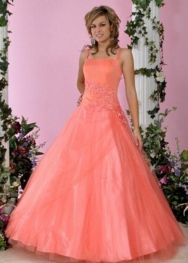 llamativos vestidos de quince