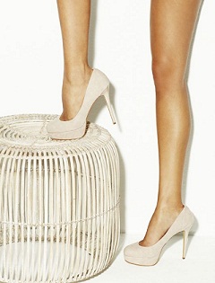 zapatos de tacón de colores