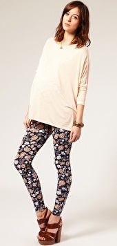 pantalones ajustados a la moda