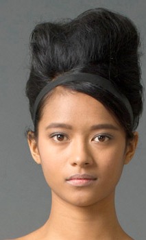 peinados altos para novias