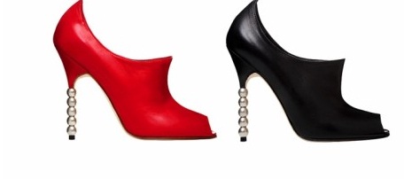 zapatos coloridos de moda