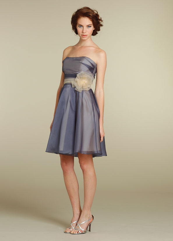 moda en vestidos cortos